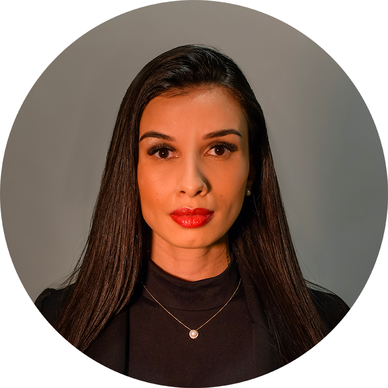 Ariane Brezolin – Perita em Imóveis